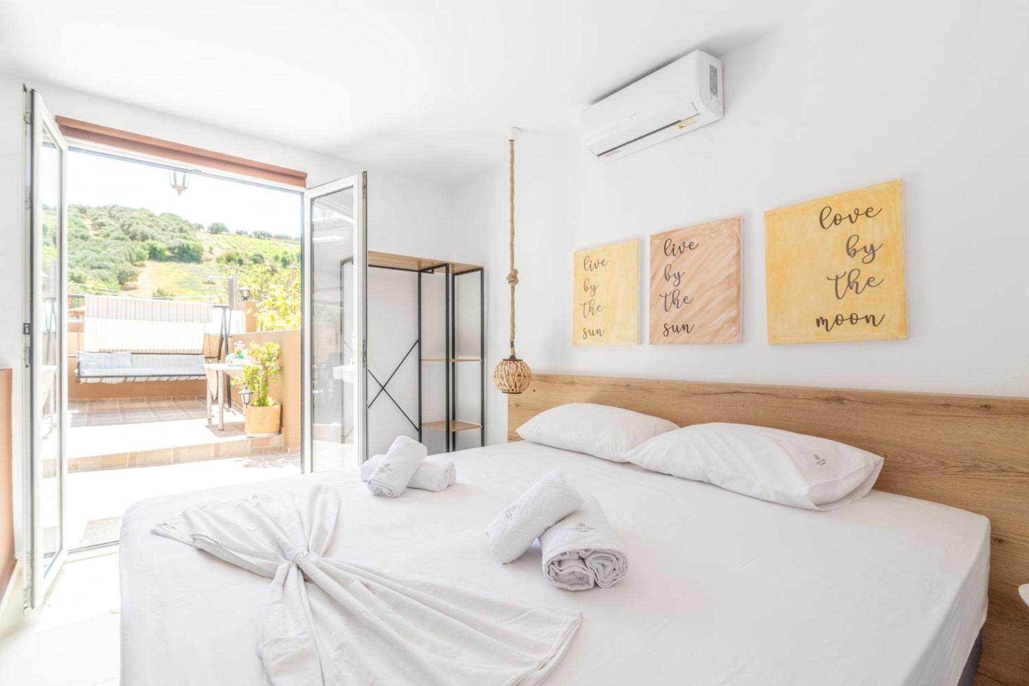 Countryhouse Villa With Pool & Private Parking Candia Esterno foto