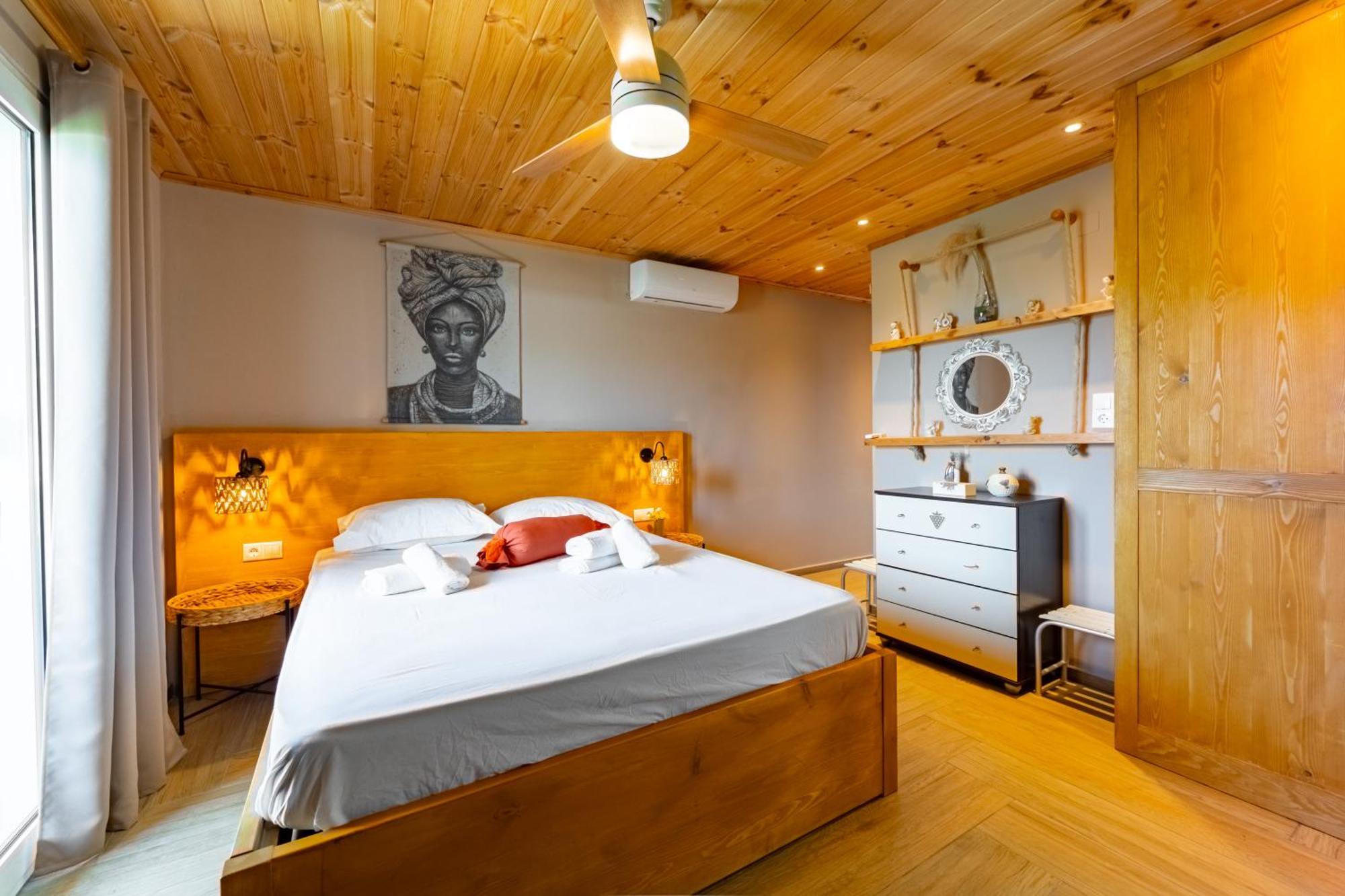 Countryhouse Villa With Pool & Private Parking Candia Esterno foto